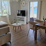 Lucka Apartamento Rab Town