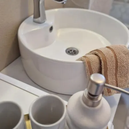 Lucka Апартаменты *