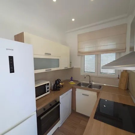 Apartment Lucka Rab Town