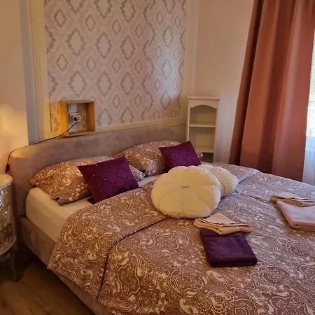 Lucka Apartamento Rab Town