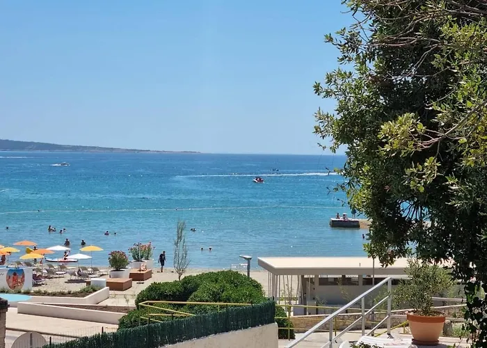 Lucka Apartament *